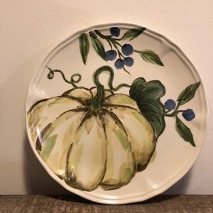 Maxcera pumpkin dish